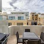 Apartman Duplex Penthouse In St. Julian's With Views & Bbq By 360 Estates *