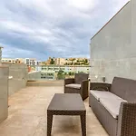 Apartman Duplex Penthouse In St. Julian's With Views & Bbq By 360 Estates *